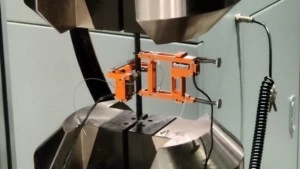 Carbon Fiber Tensile Test with Clip-on Extensometer